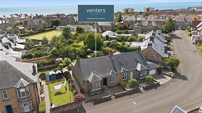 2 Bedroom Semi-Detached Bungalow For Sale In Munro Street, Kirkcaldy, KY1