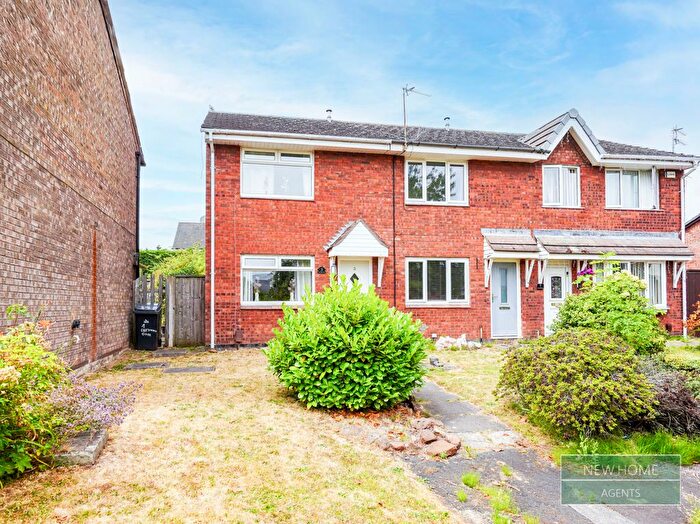 2 Bedroom End Terrace House For Sale In Shevington Close, Widnes, WA8