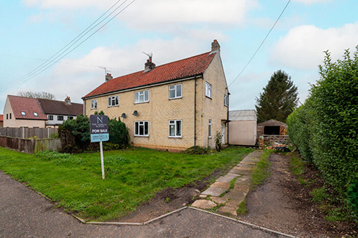 3 Bedroom Semi-Detached House For Sale In Oaklands, Little Snoring, Fakenham, NR21