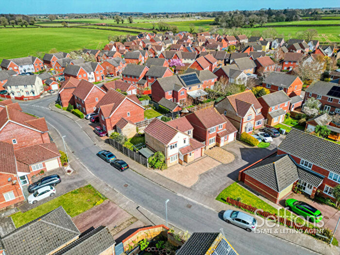 4 Bedroom Detached House For Sale In Desborough Way, Norwich, Norfolk, NR7