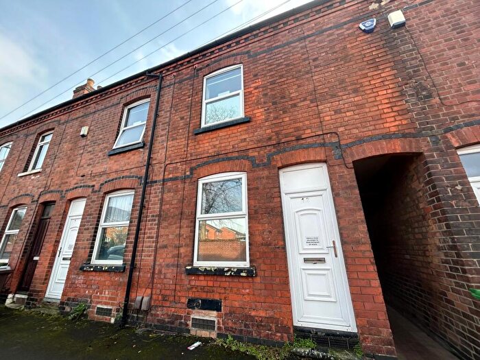 5 Bedroom House To Rent In £pp Pw - Cycle Road, Nottingham, NG7