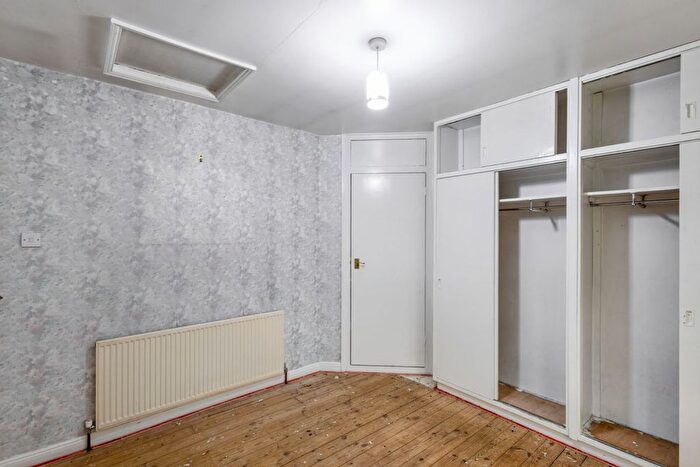2 Bedroom Detached Bungalow For Sale In Ashley Park Road, York, YO31