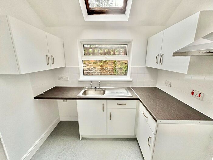 2 Bedroom Bungalow To Rent In Goldsmith Avenue, Portsmouth, PO4