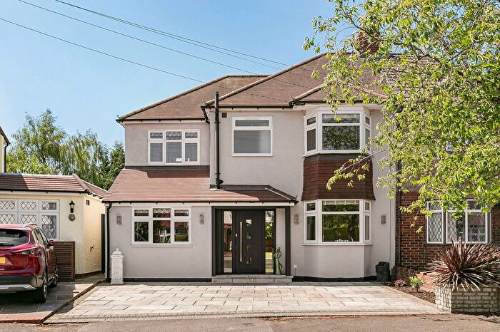 4 Bedroom Semi-Detached House To Rent In Thornton Crescent, Coulsdon, CR5