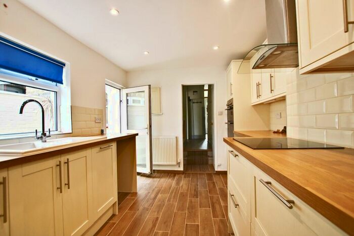 3 Bedroom Terraced House To Rent In Havelock Road, Bromley, BR2