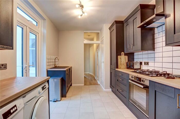 1 Bedroom Flat For Sale In Hampstead Road, Brighton, East Sussex, BN1