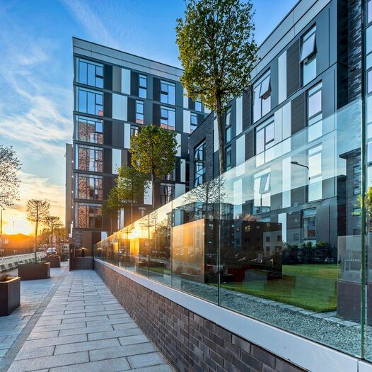 1 Bedroom Flat To Rent In Downtown, Woden Street, Salford, M5