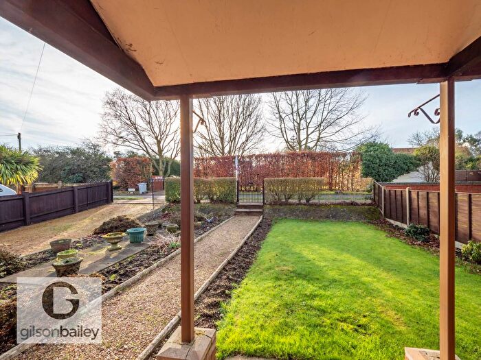 2 Bedroom Semi-Detached House For Sale In Buckenham Road, Strumpshaw, NR13