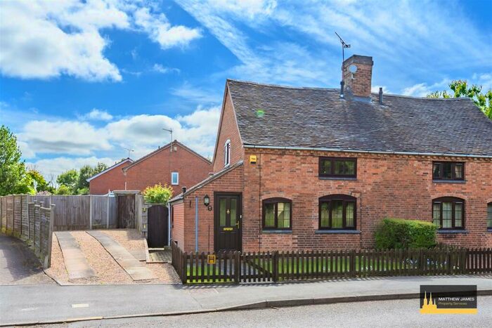 2 Bedroom Cottage For Sale In Coventry Road, Baginton, **Village Location**, CV8