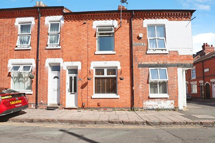 3 Bedroom Terraced House For Sale In Chandos Street, Leicester, LE2