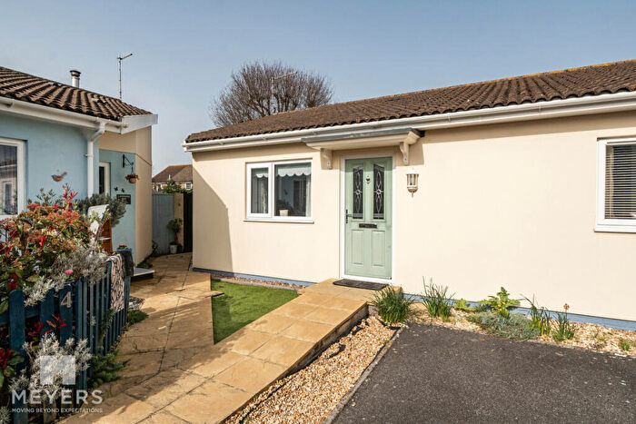 2 Bedroom Semi-Detached Bungalow For Sale In Folly Lane, Wareham, BH20