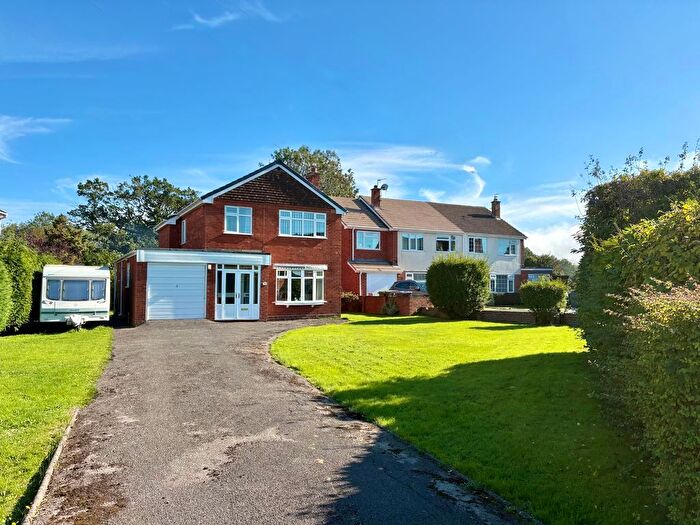 3 Bedroom Detached House For Sale In Granville Drive, Muxton, Telford, TF2