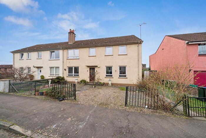 3 Bedroom Flat For Sale In Athole Drive, Stanley, PH1