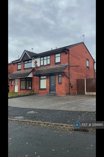 3 Bedroom Semi-Detached House To Rent In Sutherland Street, Eccles, Manchester, M30