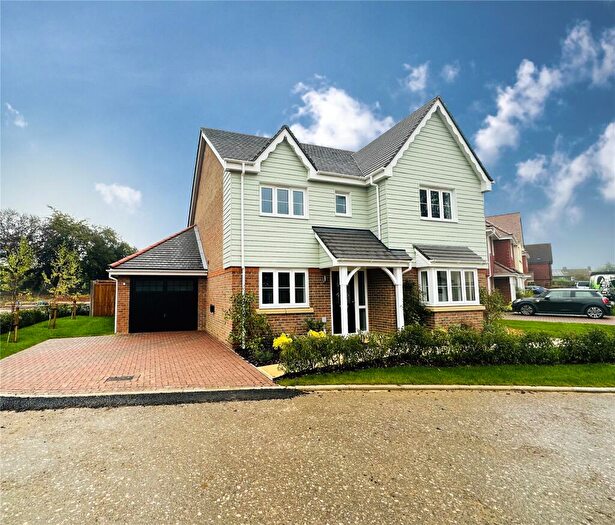 4 Bedroom Detached House For Sale In Chiltern View, Castlefield, Preston, Herts, SG4