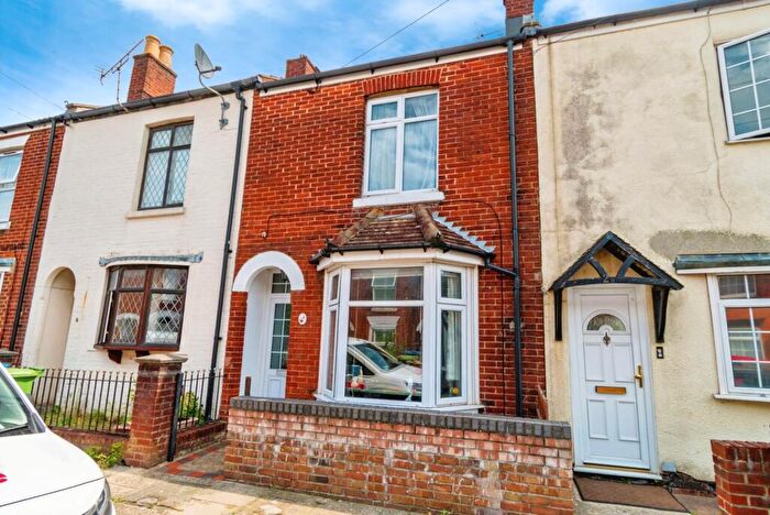 4 Bedroom Terraced House For Sale In Castle Street, Inner Avenue, Southampton, Hampshire, SO14