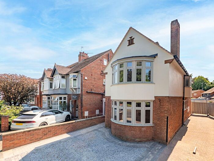 4 Bedroom Detached House For Sale In Rother Street, Stratford-Upon-Avon, CV37