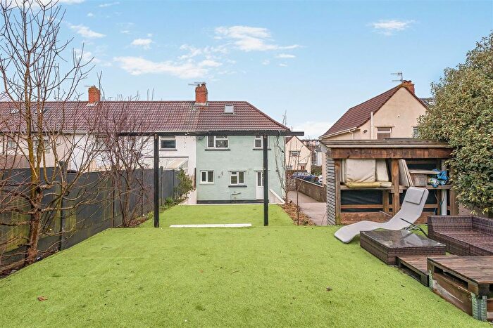 3 Bedroom Property For Sale In Marksbury Road, Bedminster, BS3