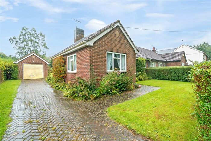 3 Bedroom Semi-Detached Bungalow For Sale In Sunny Box Lane, Slindon, BN18
