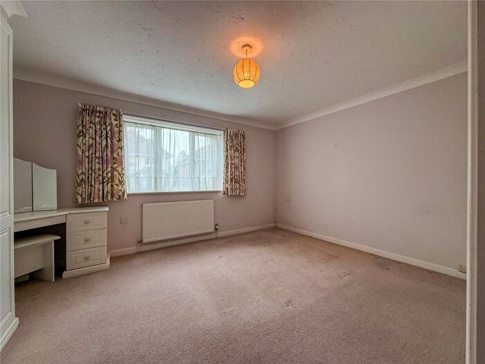 2 Bedroom Apartment For Sale In Wortley Road, Highcliffe On Sea, Christchurch, Dorset, BH23