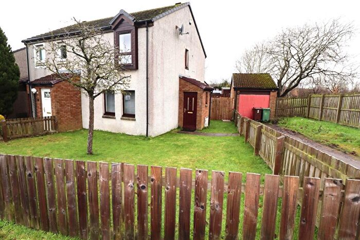 3 Bedroom Semi Detached House To Rent In Meadowpark Road, Bathgate, EH48