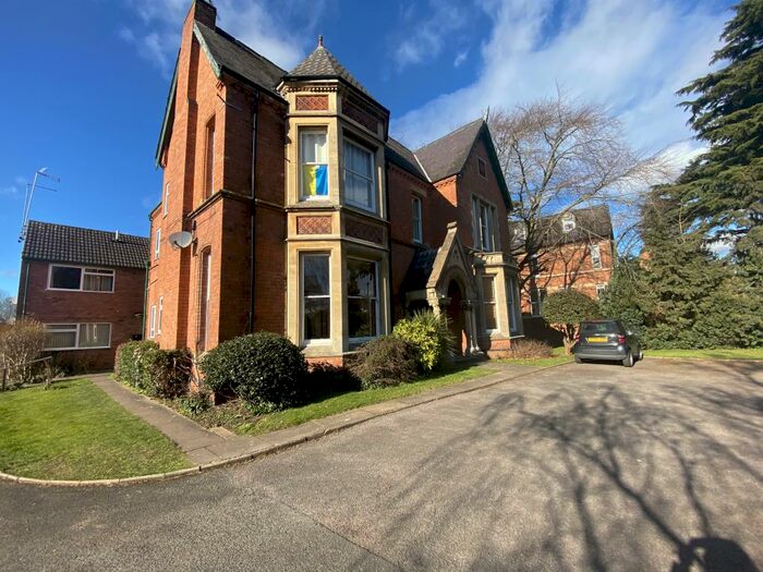 2 Bedroom Apartment To Rent In Lillington Road, Leamington Spa, CV32