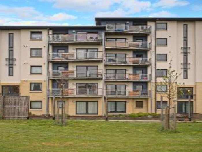 2 Bedroom Flat To Rent In Peffer Bank, Edinburgh, Midlothian, EH16