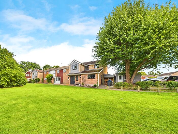 3 Bedroom Detached House For Sale In Views Path, Haywards Heath, RH16