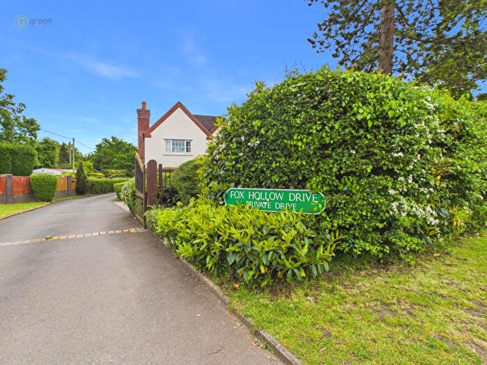 5 Bedroom Detached House For Sale In Fox Hollow Drive, Mile Oak, Tamworth, B78