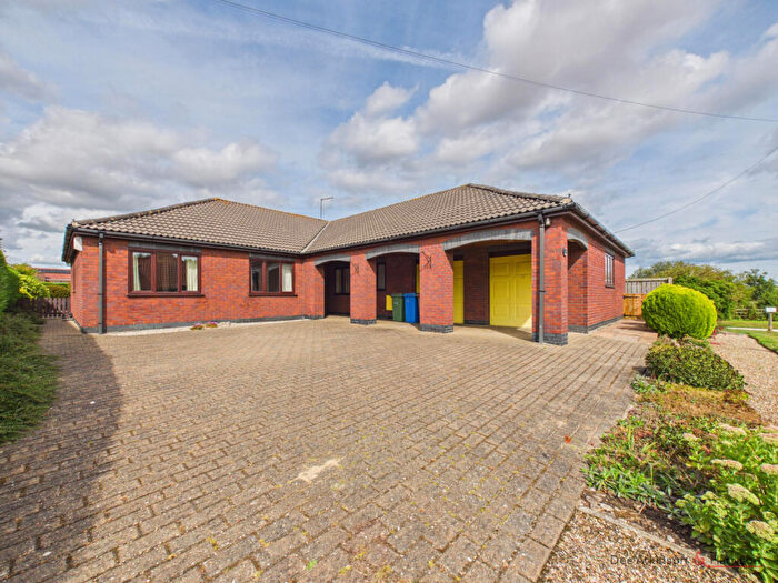4 Bedroom Detached Bungalow For Sale In East Lambwath Road, Withernwick, HU11