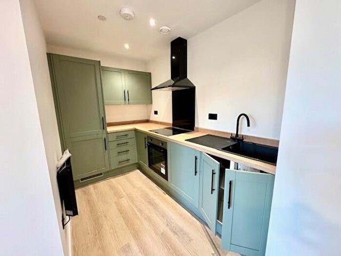 1 Bedroom Apartment To Rent In Sheffield Road, Barnsley, S70