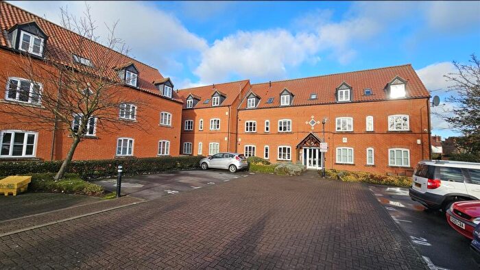 2 Bedroom Apartment For Sale In Hassall Court, BingHAM, Nottingham, NG13