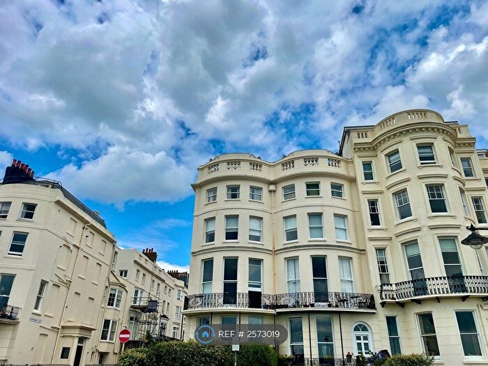 2 Bedroom Flat To Rent In Marine Parade, Brighton, BN2