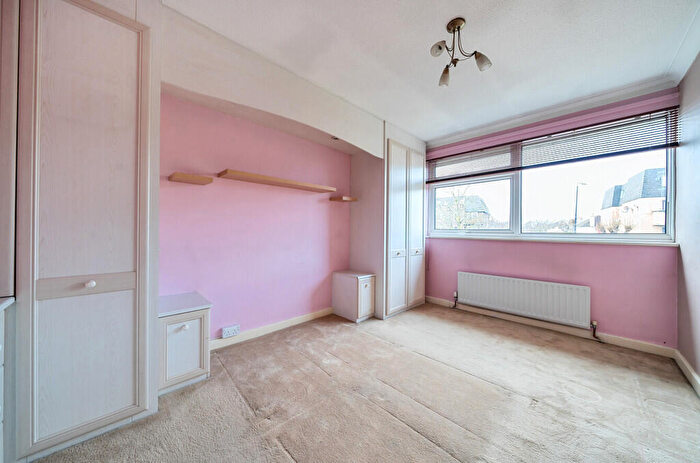 3 Bedroom Terraced House For Sale In Langford Place, Sidcup, DA14