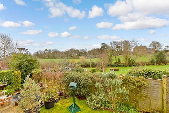 3 Bedroom Chalet For Sale In Colmar Way, Totland Bay, Isle Of Wight, PO39