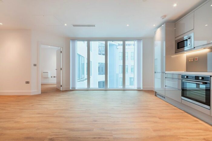 1 Bedroom Flat To Rent In Westgate House, West Gate, Ealing, London, W5