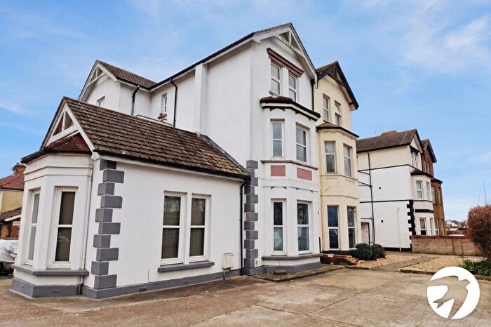 Studio To Rent In London Road, Greenhithe, Kent, DA9