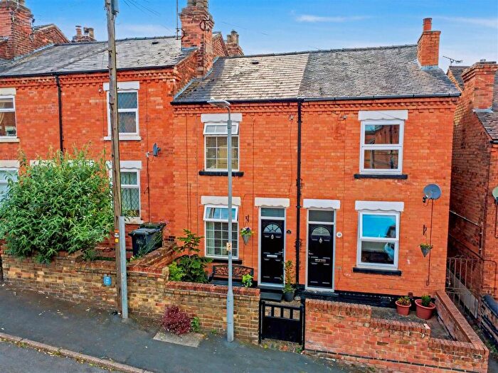 2 Bedroom Terraced House For Sale In Marhill Road, Carlton, Nottingham, NG4