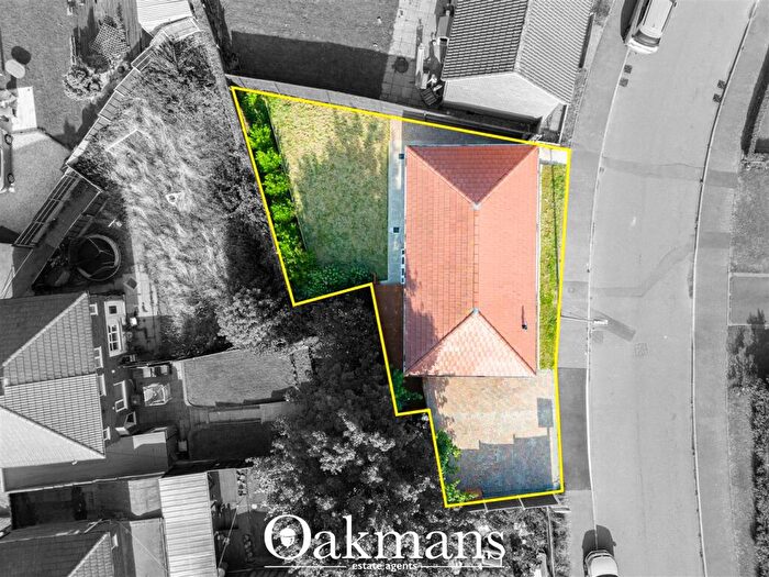 3 Bedroom Bungalow To Rent In Mallen Drive, Tividale, Oldbury, B69