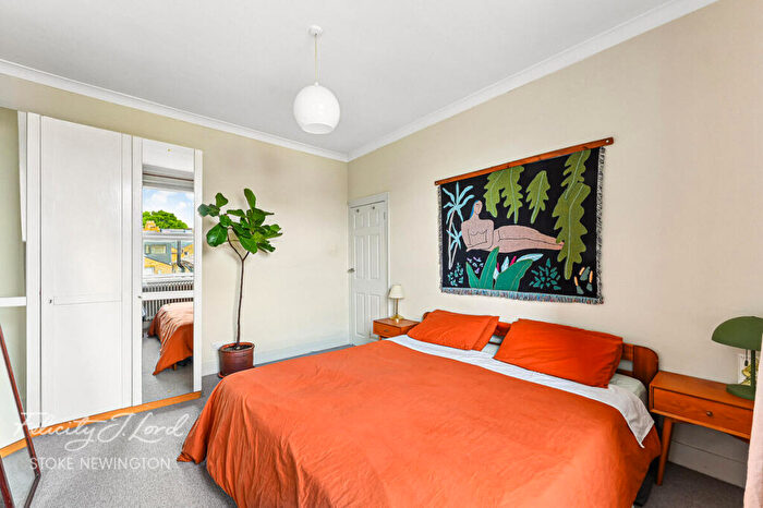 1 Bedroom Apartment For Sale In Albion Road, London, N16