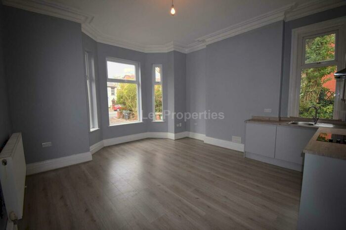 1 Bedroom Apartment To Rent In Manchester Road, Tameside, M34