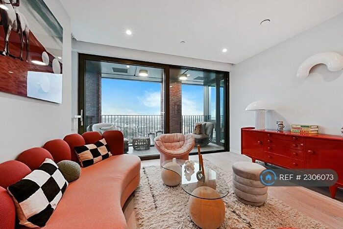 2 Bedroom Flat To Rent In London, London, EC1V