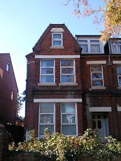 2 Bedroom Flat To Rent In Student Property - Portswood Road, SO17