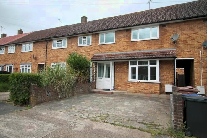 3 Bedroom Terraced House To Rent In Ravel Road, Aveley, RM15