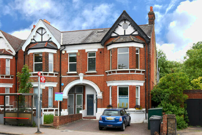 1 Bedroom Flat To Rent In Brockley Rise Honor Oak London, SE23