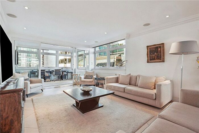 3 Bedroom Flat For Sale In Park Towers, Brick Street, London, W1J