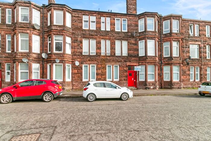 1 Bedroom Flat For Sale In Castlegreen Street, Dumbarton, West Dunbartonshire, G82