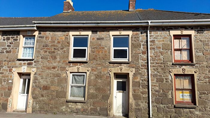 3 Bedroom Terraced House For Sale In Centenary Street, Camborne, TR14