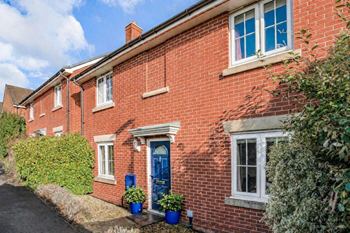 4 Bedroom Detached House For Sale In Jack Russell Close, Stroud, GL5