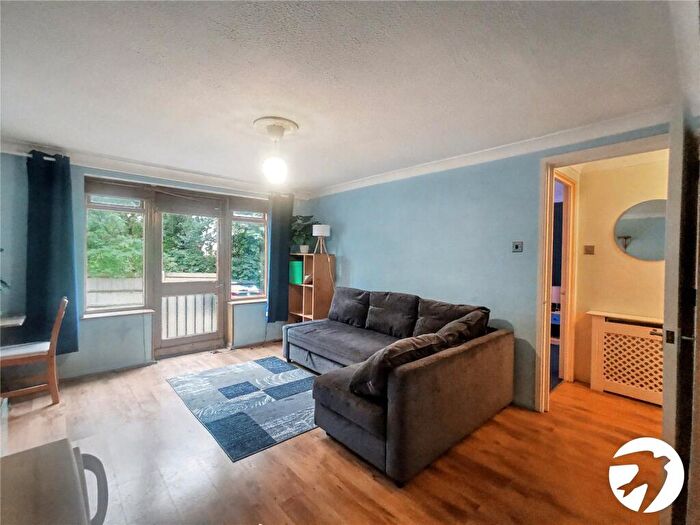1 Bedroom Flat To Rent In Erith Road, Belvedere, DA17